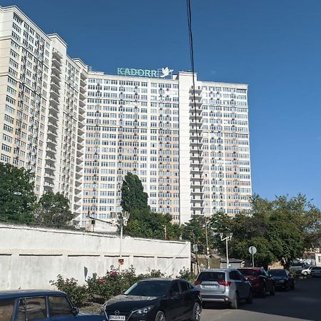 Квартира Кадорр Бассейная Apt Odeassa Basseinaya Apartment Odesa Exterior foto