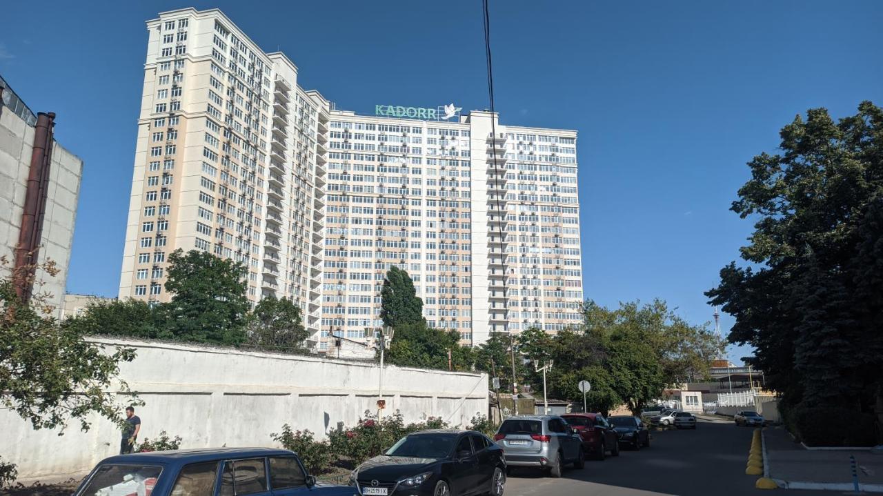 Квартира Кадорр Бассейная Apt Odeassa Basseinaya Apartment Odesa Exterior foto